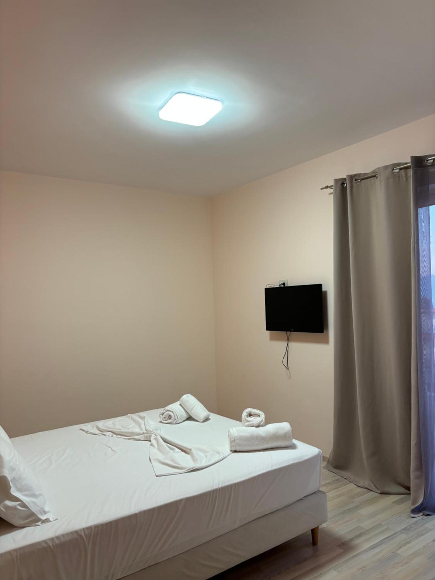 Vila -Te Golja Saranda Extérieur photo