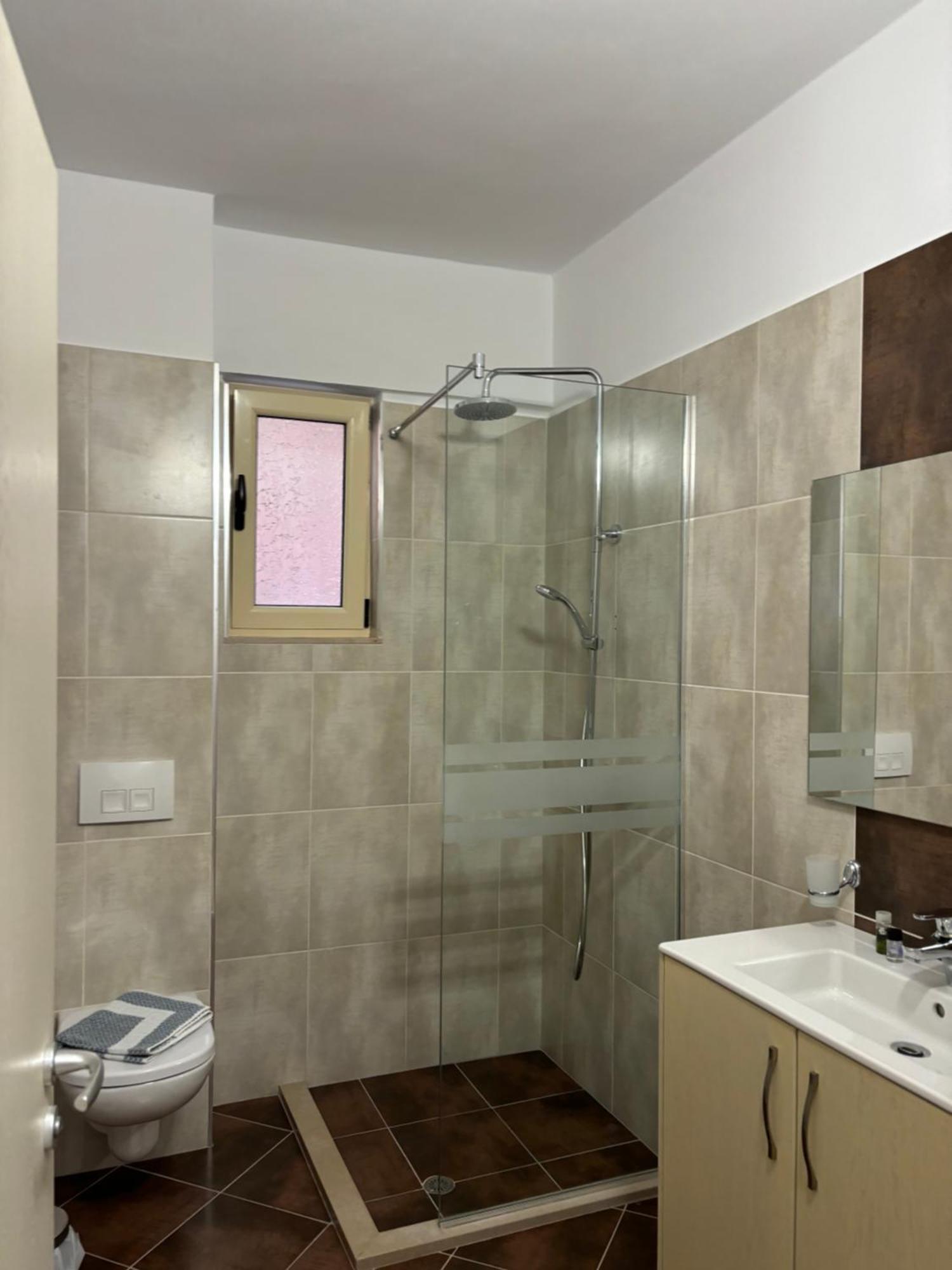 Vila -Te Golja Saranda Extérieur photo